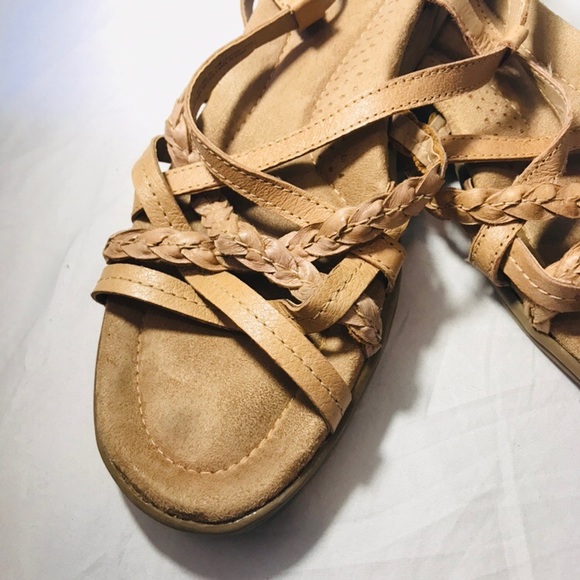 Bass Sandals - Picture 2 of 6